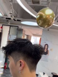点击看大图 -发源地HAIR SALON