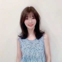-CARR SALON