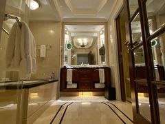 -广州富力丽思卡尔顿酒店