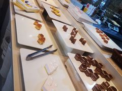 自助取餐区-汉丽轩韩式自助烤肉(大学城龙湖U城天街A馆店)
