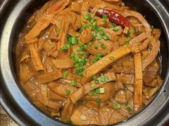 -魏铭鱼头捞饭(晋阳路店)