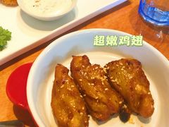 蜜汁焦香伴翅-必胜客(滨江店)