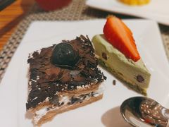 -皇城豪门酒店-美多娜国际美食餐厅