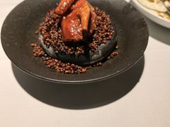 贡椒脆皮玻璃乳鸽-许家菜(望江店)