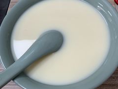 吃完心里甜蜜蜜的甜豆浆-桐香园小笼包(百井坊巷店)