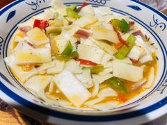 炒面片子-连手特色烤串