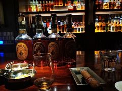 -THE OLD HOUSE酒吧