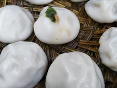 菊叶汤包-鸡鸣汤包(广东路店)