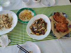 -萃华海鲜阁大排档(五四广场店)