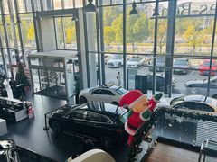 -上海可达汽车销售服务有限公司