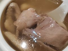 松茸乳鸽汤-琬苑鸽庄·川粤融合菜(解放碑总店)