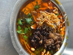 -老五鸡丝豆花面粉(瑞金北路68号院店)