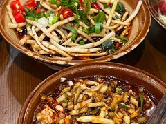 -黔有有贵州酸汤夺夺粉火锅(五味十字店)