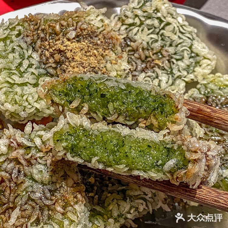 这才是属于杭州的龙井火锅了！！！