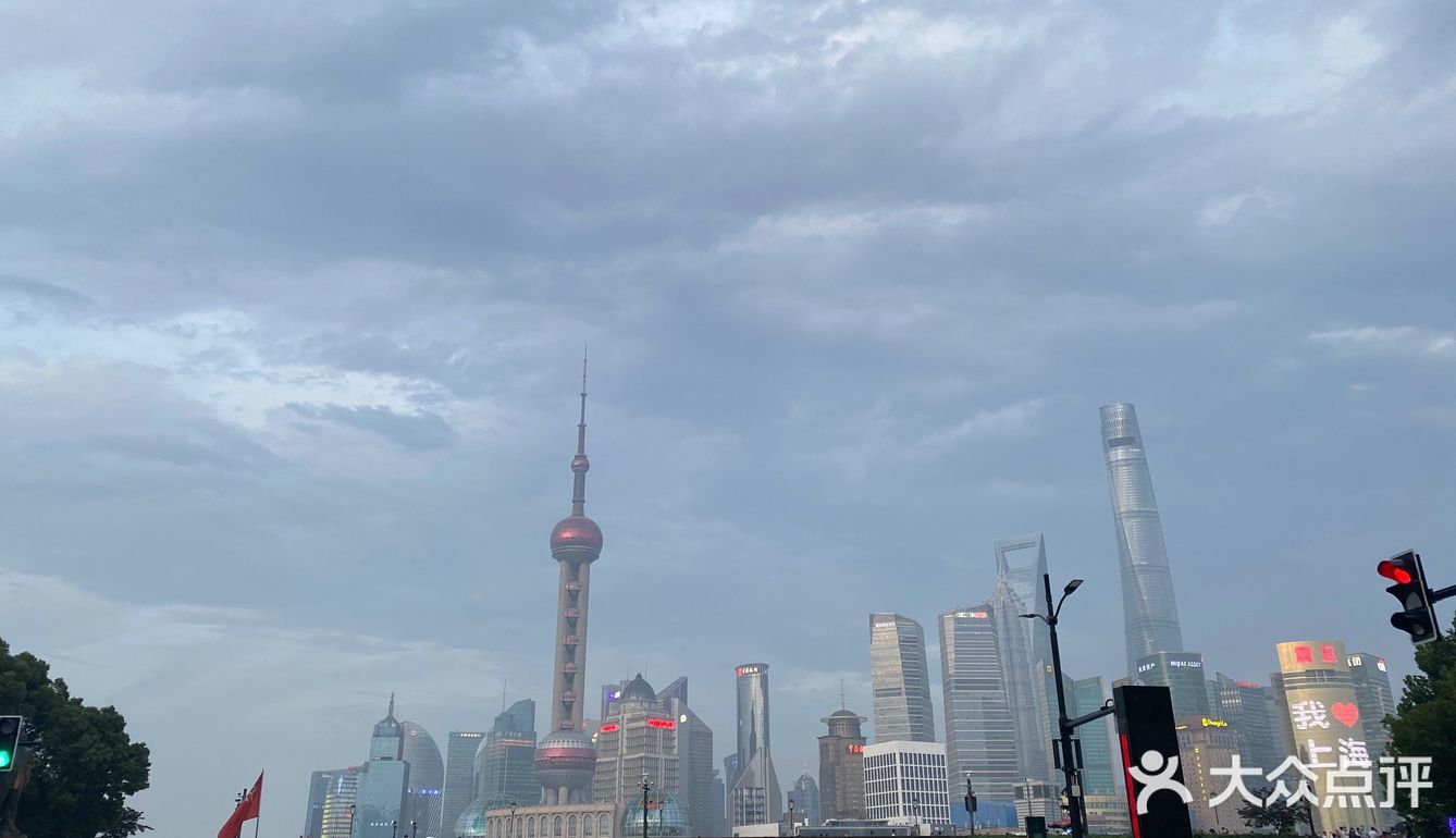 《上海-乌镇-杭州》