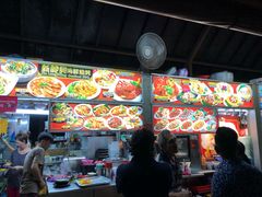 -东海岸人工湖美食村