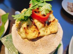-大头虾越式风味餐厅(光明广场店)