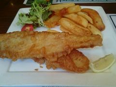 -Hooley's活利仕西餐厅(珠江新城店)