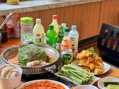 -喇喇排骨火锅·传统韩式脊骨汤(望京西园总店)