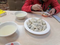 -金冠水饺园(泰山大街辅路店)