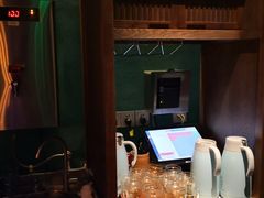 -佬麻雀·新湘菜(珠海金发购物中心店)