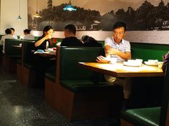 大堂-老头儿油爆虾(金鹰世界店)