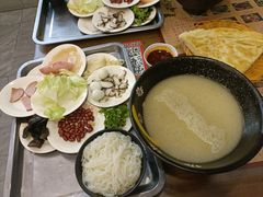 -阿超过桥米线(画展路店)