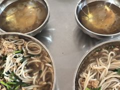 -正宗杨记普洱酸醋米线(总店)