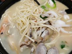 蛏子海鲜面-台州老六海鲜面馆(上南总店)