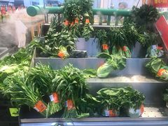 -沃尔玛(前山店)