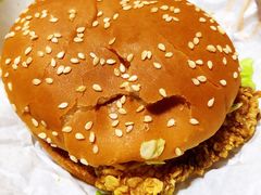 麦辣鸡腿堡-麦当劳(健德桥得来速店)