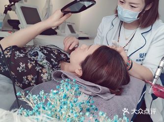 好高兴能够找到这里来，我原来的眉毛真的特别少