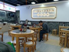 -银记肠粉店(市二宫店)