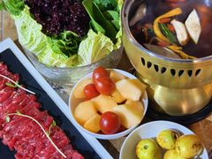 -靓海海鲜火锅(水上湖边观景店)