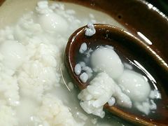 -贵府酸汤牛肉火锅·贵州老字号(飞山街店)