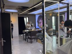 点击看大图 -藤野造型烫发染发