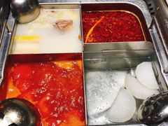 -海底捞火锅(金山百联店)