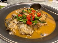 招牌千岛湖鱼头红烧-钓台野鱼馆(钱江国际时代广场店)