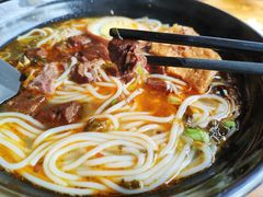 -花溪巷牛肉粉(泉城路店)