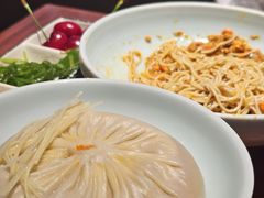 -裕兴记•蟹黄面馆(人民广场店)