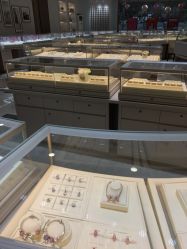 -世纪缘珠宝(济南品牌店)
