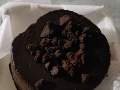 -85度C(生甜甜圈研究工坊·上海松江人民北路店)