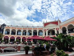 -佛罗伦萨小镇广佛名品奥特莱斯(疏港路店)