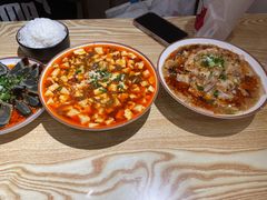 -叁煨蹄花·下饭盐帮菜(人民广场店)