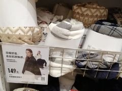 -优衣库(郑州丹尼斯大卫城店)