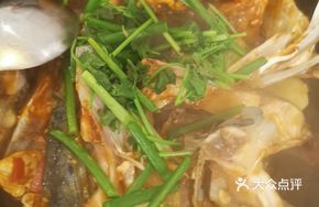 Pan-fried and Steamed Fish Head