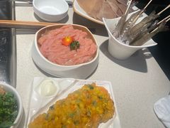 -海底捞火锅鲜切牛肉主题店(长寿路店)