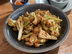 -蜜桃餐厅·伴山(湖滨商业街店)