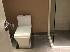 -上海中航虹桥机场泊悦酒店