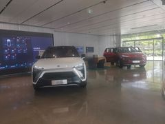 -蔚来中心(北京中关村店)